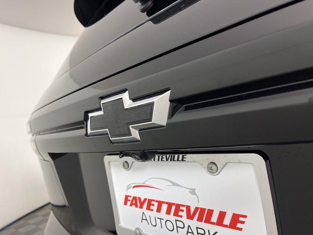 new 2026 Chevrolet Traverse car, priced at $59,720