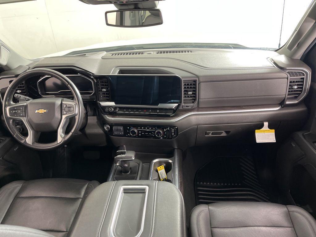 used 2022 Chevrolet Silverado 1500 car, priced at $30,520