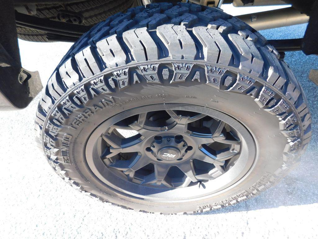 used 2018 Chevrolet Silverado 1500 car, priced at $23,422