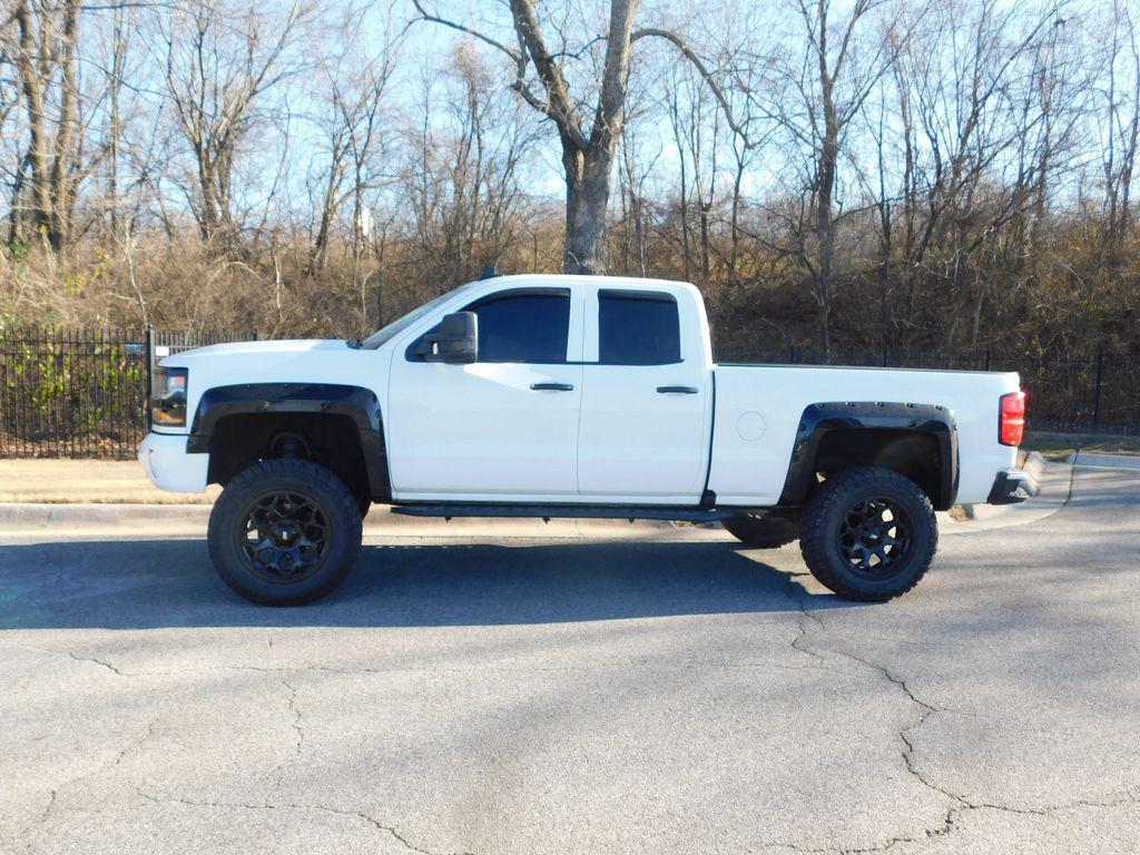 used 2018 Chevrolet Silverado 1500 car, priced at $23,422