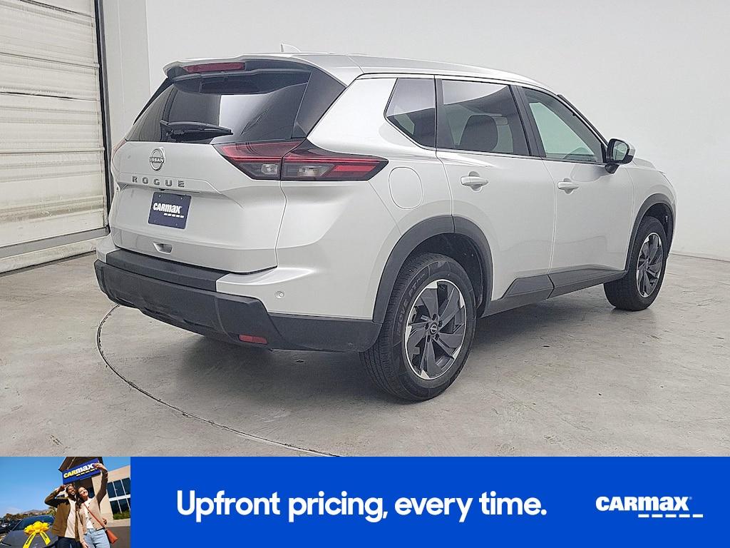 used 2025 Nissan Rogue car, priced at $21,998