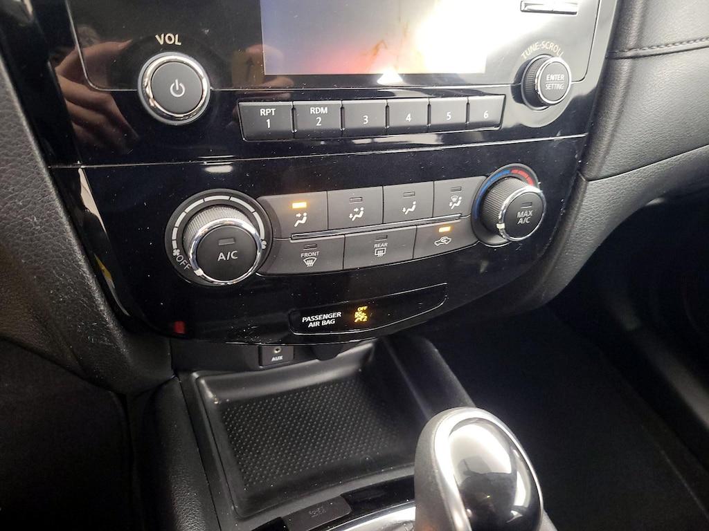 used 2017 Nissan Rogue car, priced at $13,998