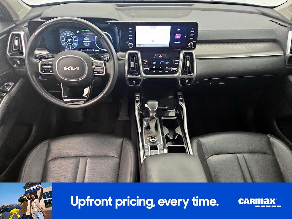used 2023 Kia Sorento car, priced at $31,998
