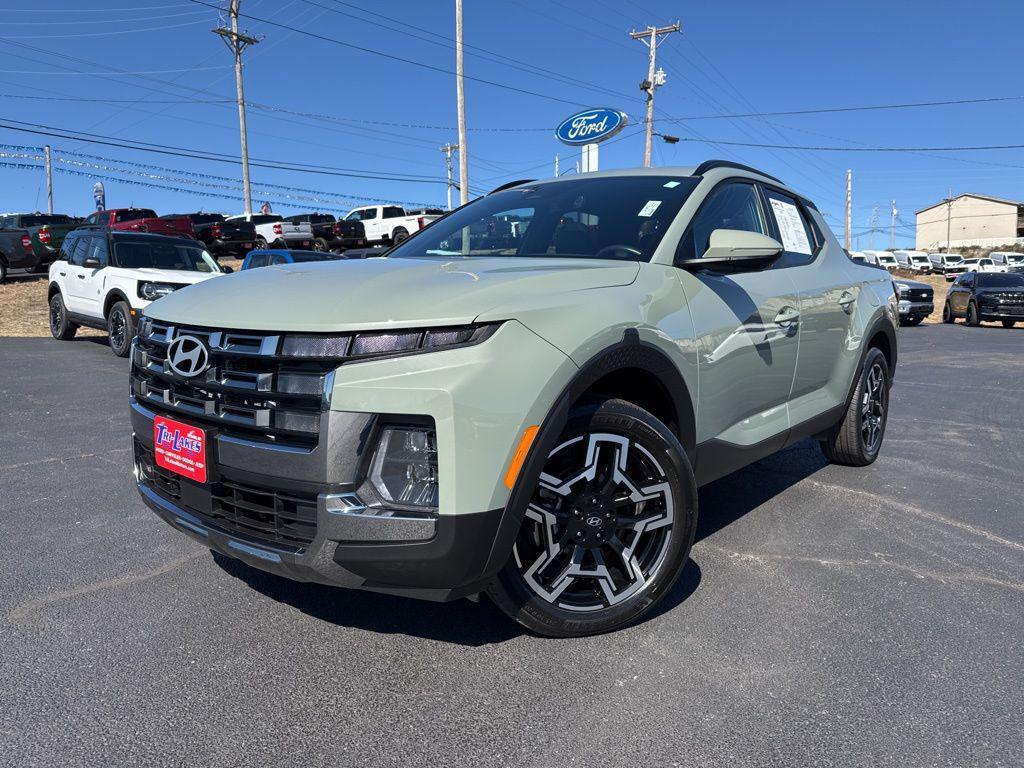 used 2025 Hyundai SANTA CRUZ car, priced at $34,798