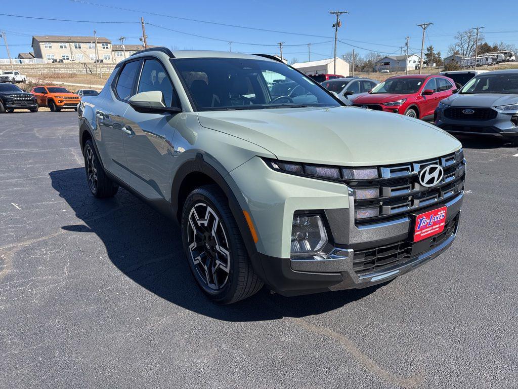 used 2025 Hyundai SANTA CRUZ car, priced at $34,798