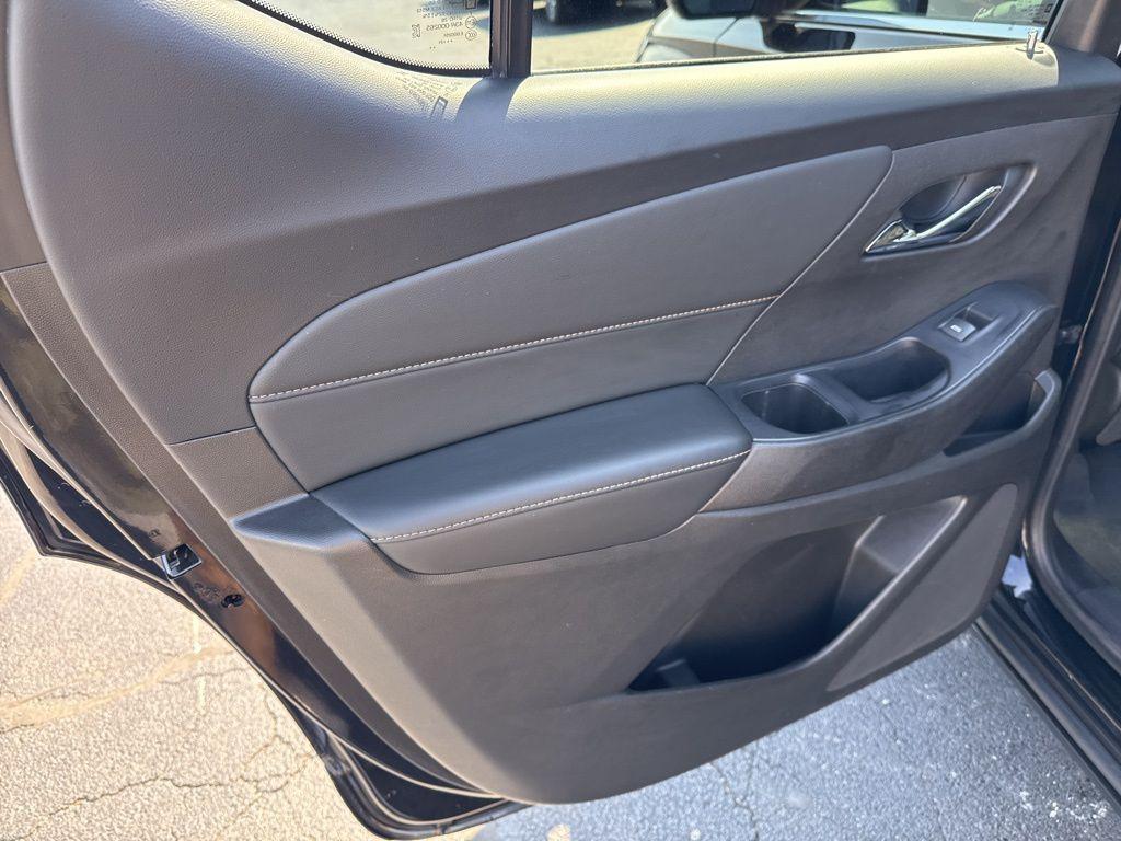 used 2021 Chevrolet Traverse car, priced at $20,793