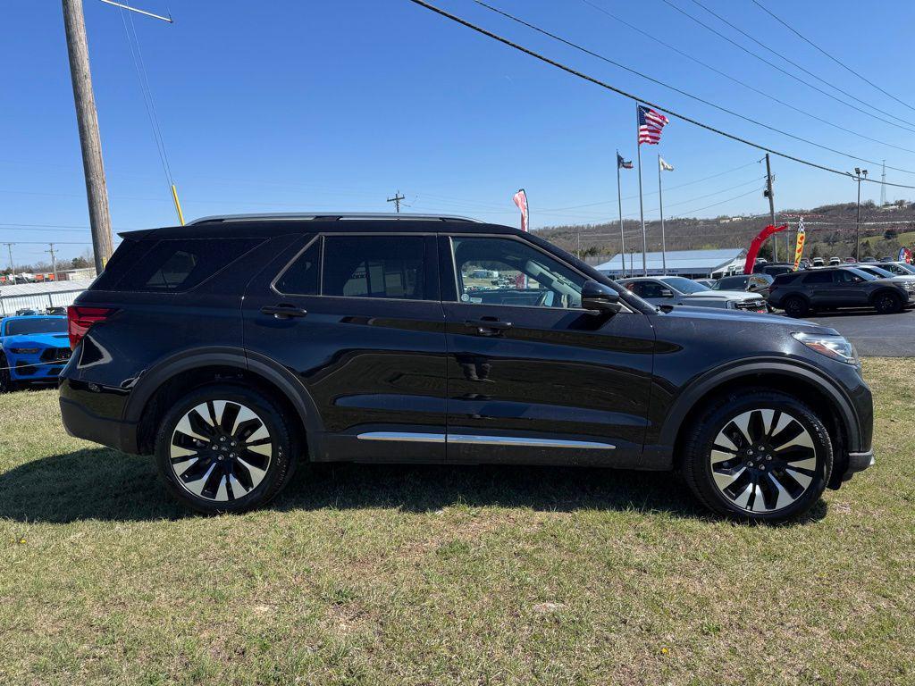 used 2025 Ford Explorer car, priced at $47,988