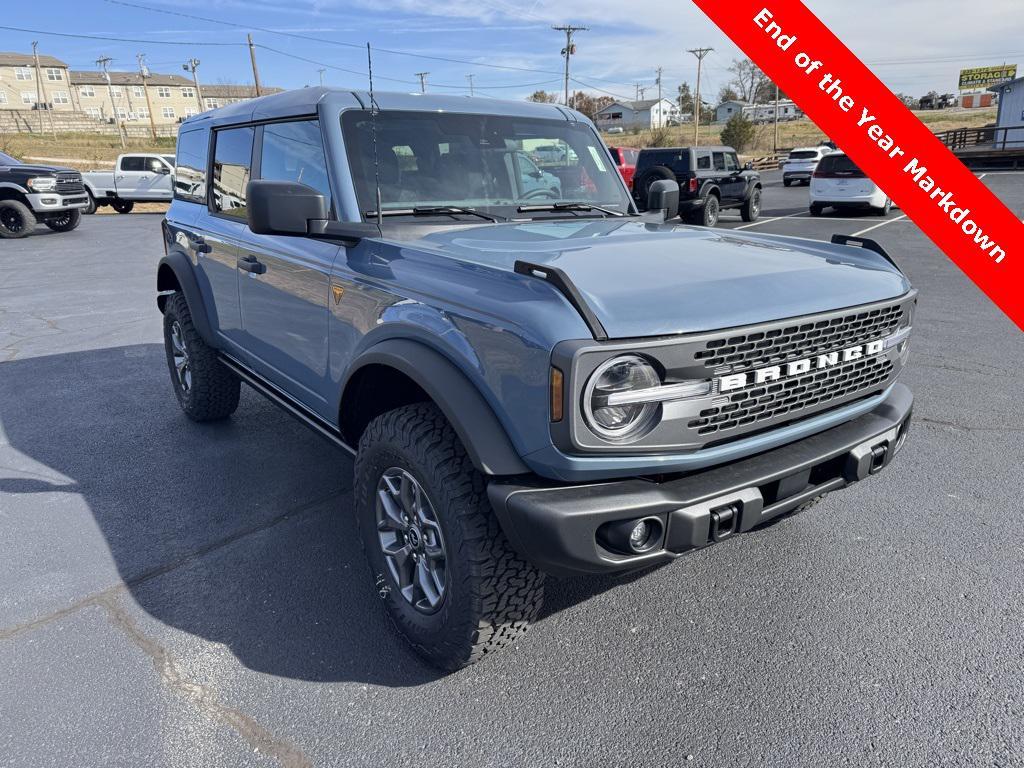 new 2025 Ford Bronco car, priced at $59,185