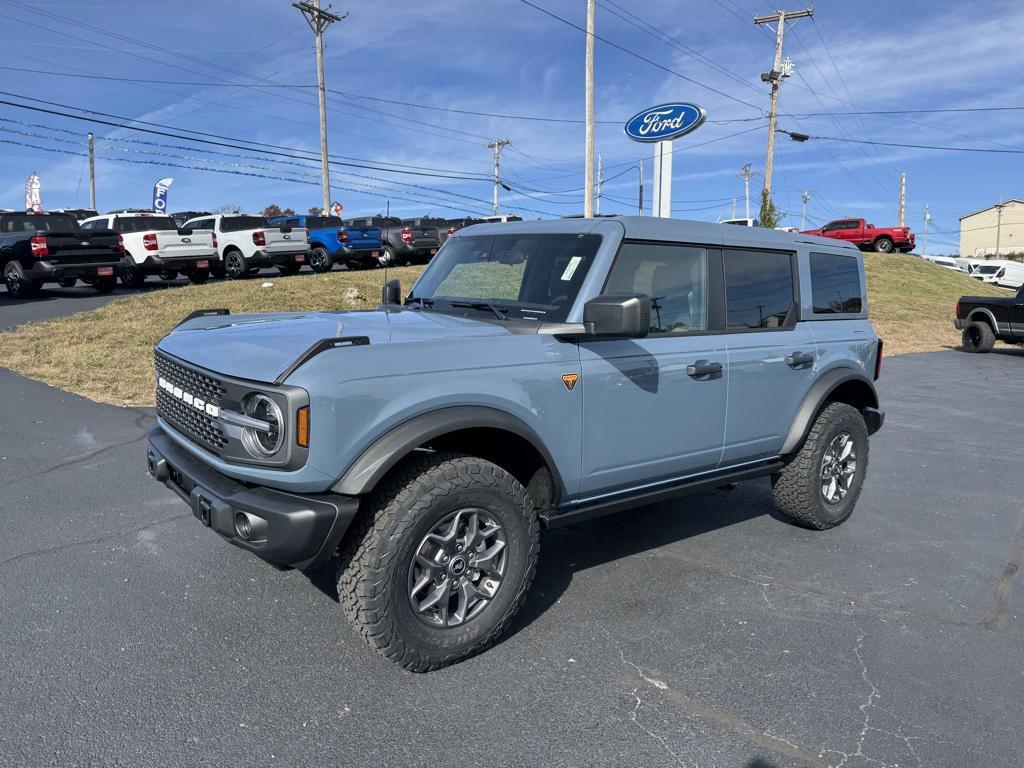 new 2025 Ford Bronco car, priced at $60,185