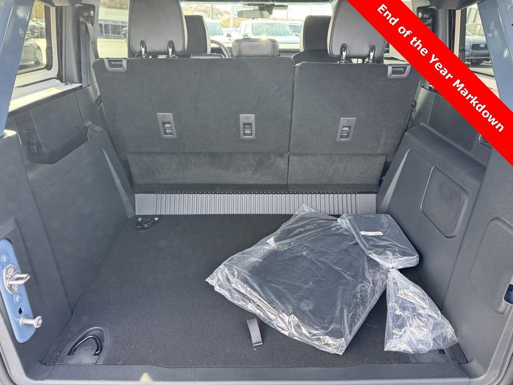 new 2025 Ford Bronco car, priced at $59,185