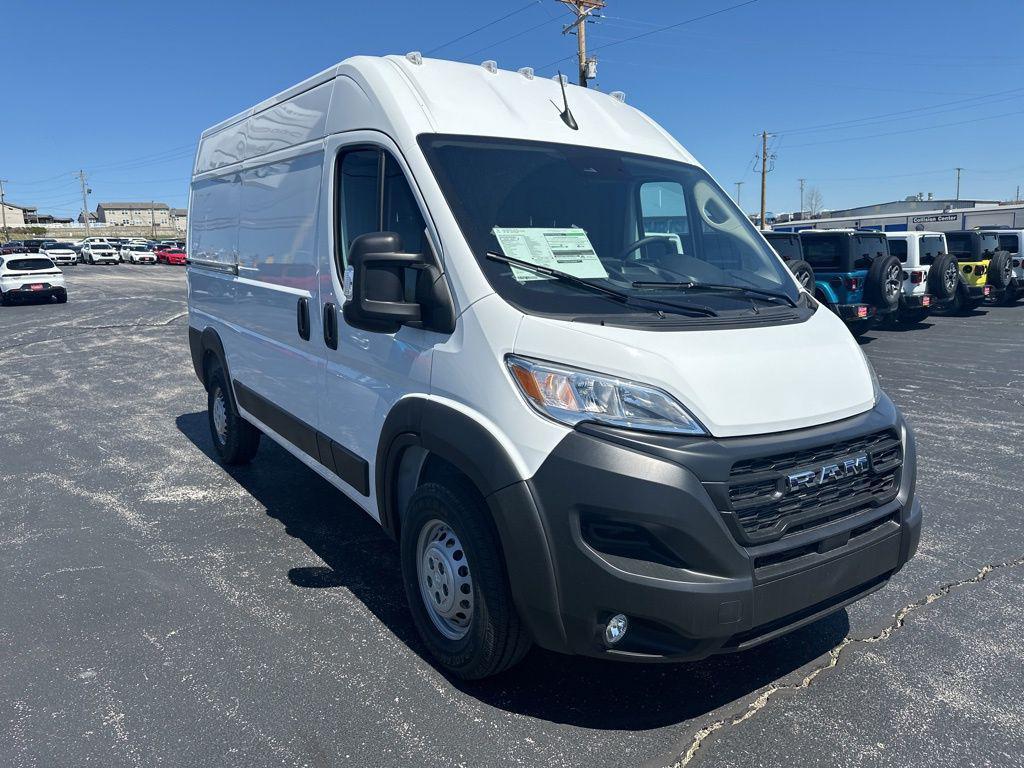 new 2024 Ram ProMaster 3500 car, priced at $46,287