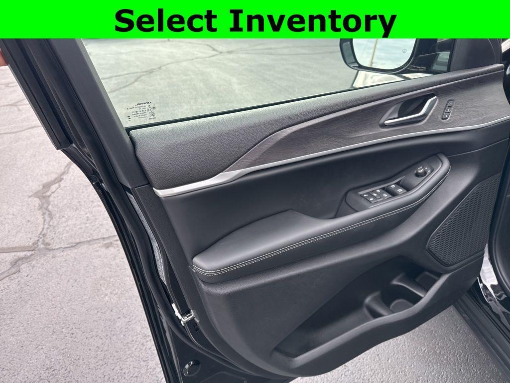 new 2025 Jeep Grand Cherokee L car, priced at $47,835