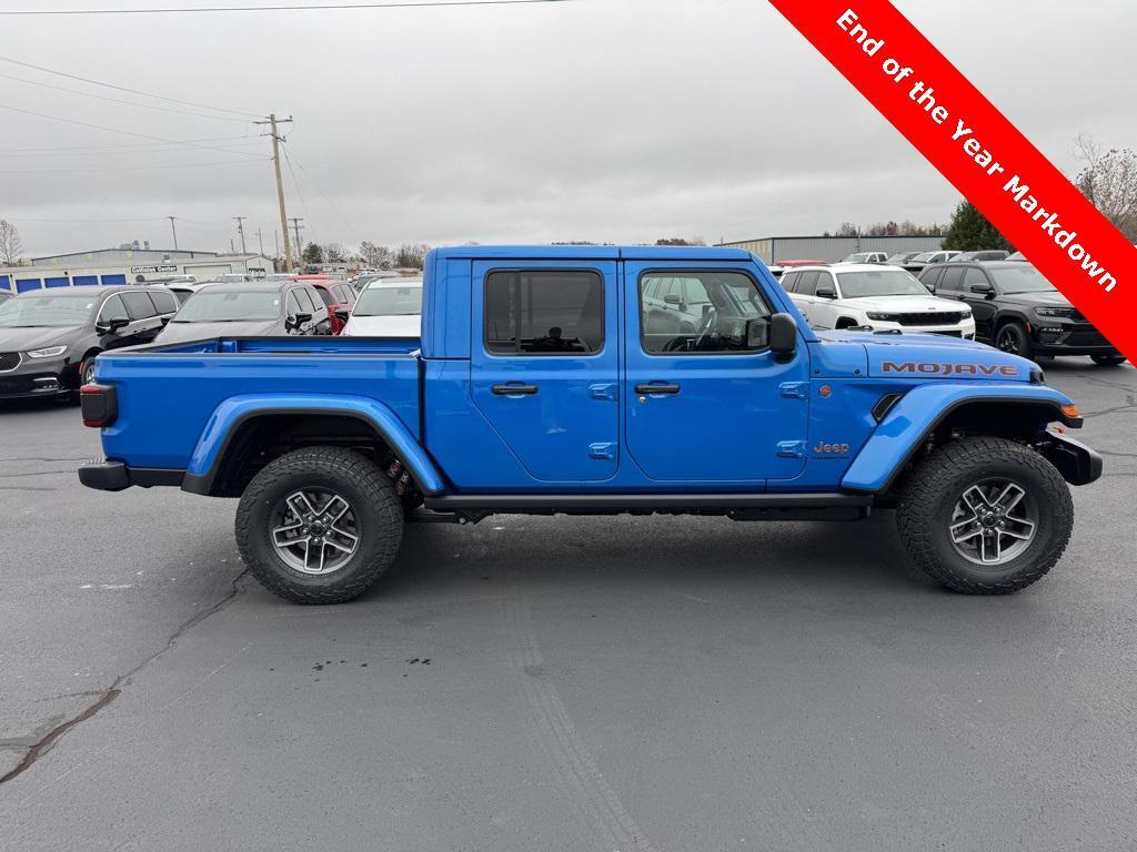 new 2026 Jeep Gladiator car, priced at $54,396