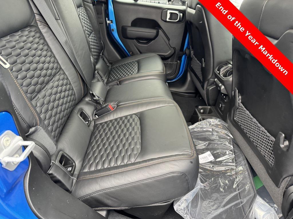 new 2026 Jeep Gladiator car, priced at $54,396