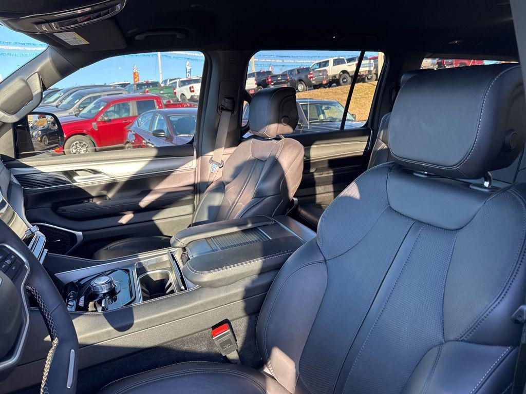 used 2025 Jeep Wagoneer car, priced at $54,541