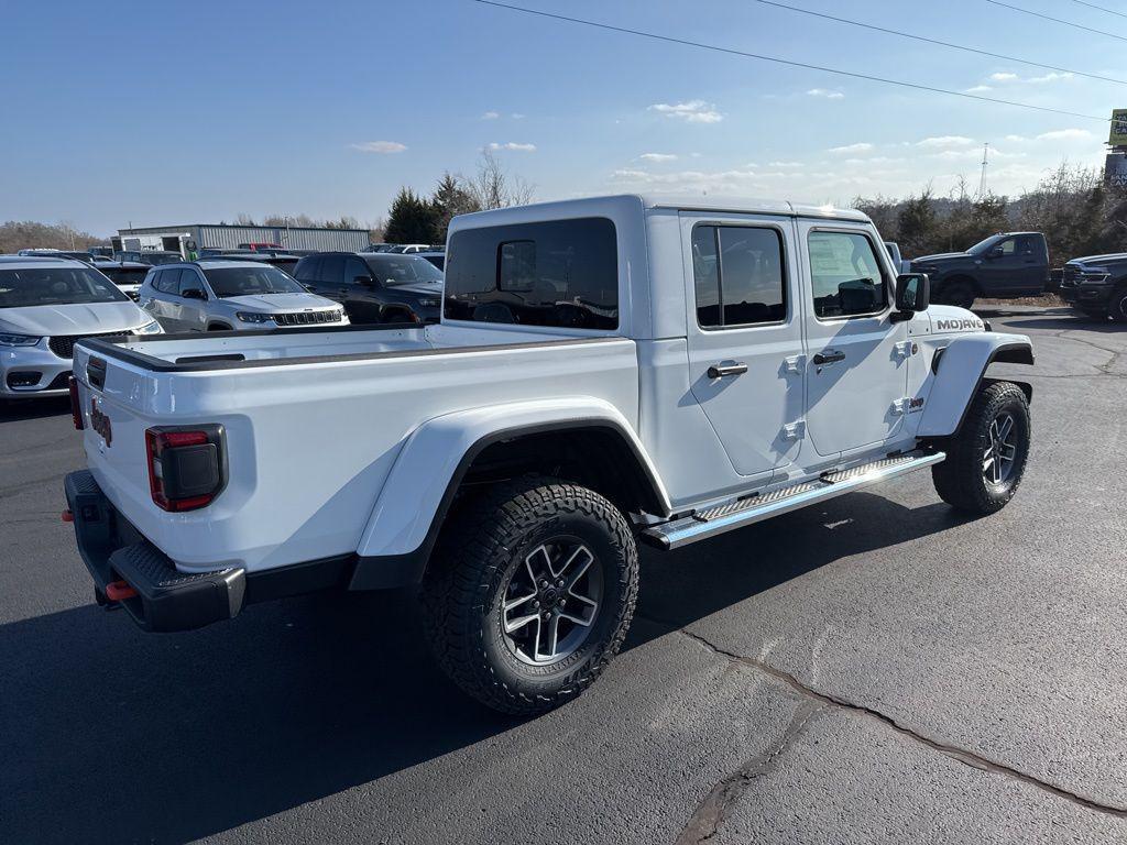 new 2026 Jeep Gladiator car, priced at $58,453
