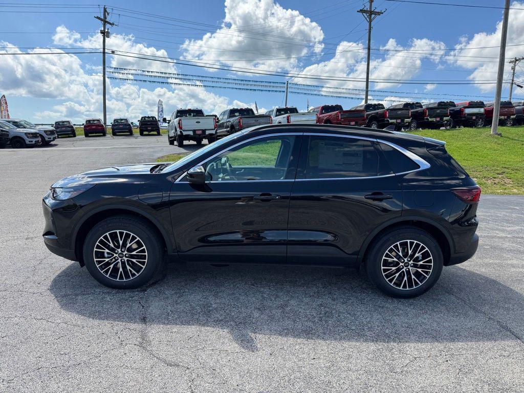 new 2025 Ford Escape PHEV car, priced at $37,229