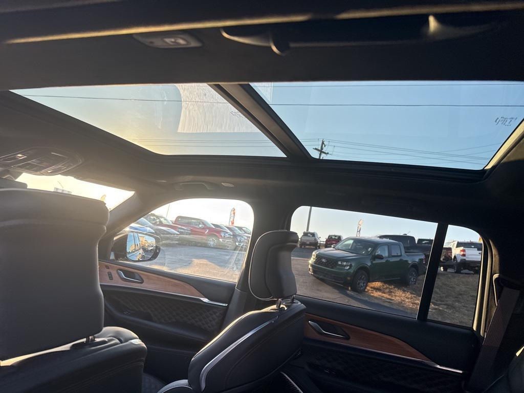 used 2025 Jeep Grand Cherokee car, priced at $50,815