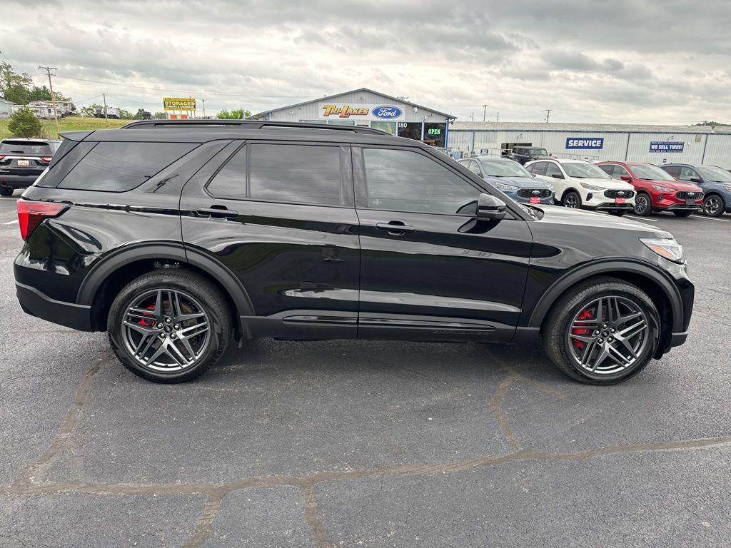 used 2025 Ford Explorer car, priced at $46,846
