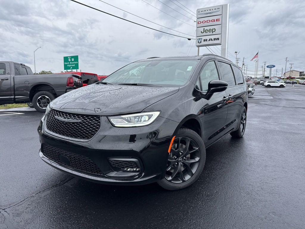 new 2026 Chrysler Pacifica car, priced at $55,030