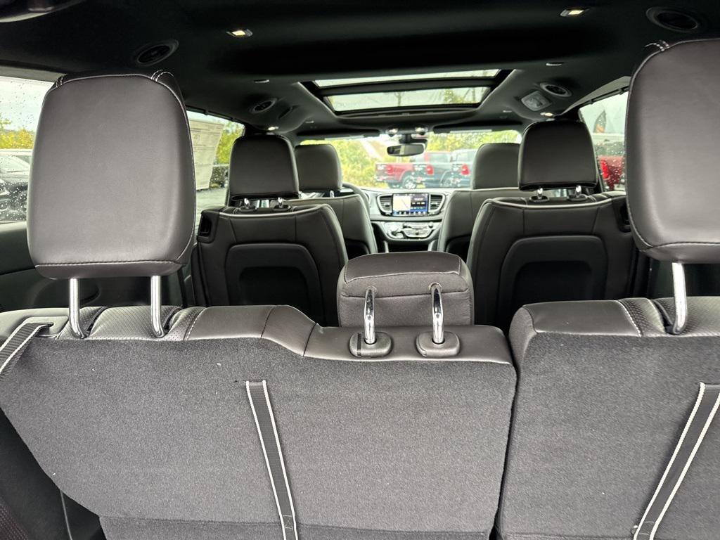 new 2026 Chrysler Pacifica car, priced at $51,295