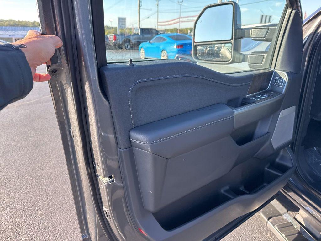 new 2026 Ford F-350 car, priced at $81,320