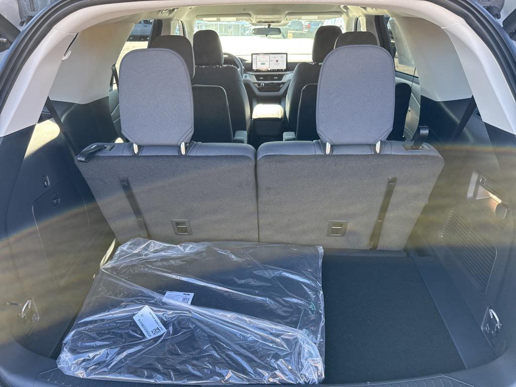 new 2026 Ford Explorer car, priced at $41,116