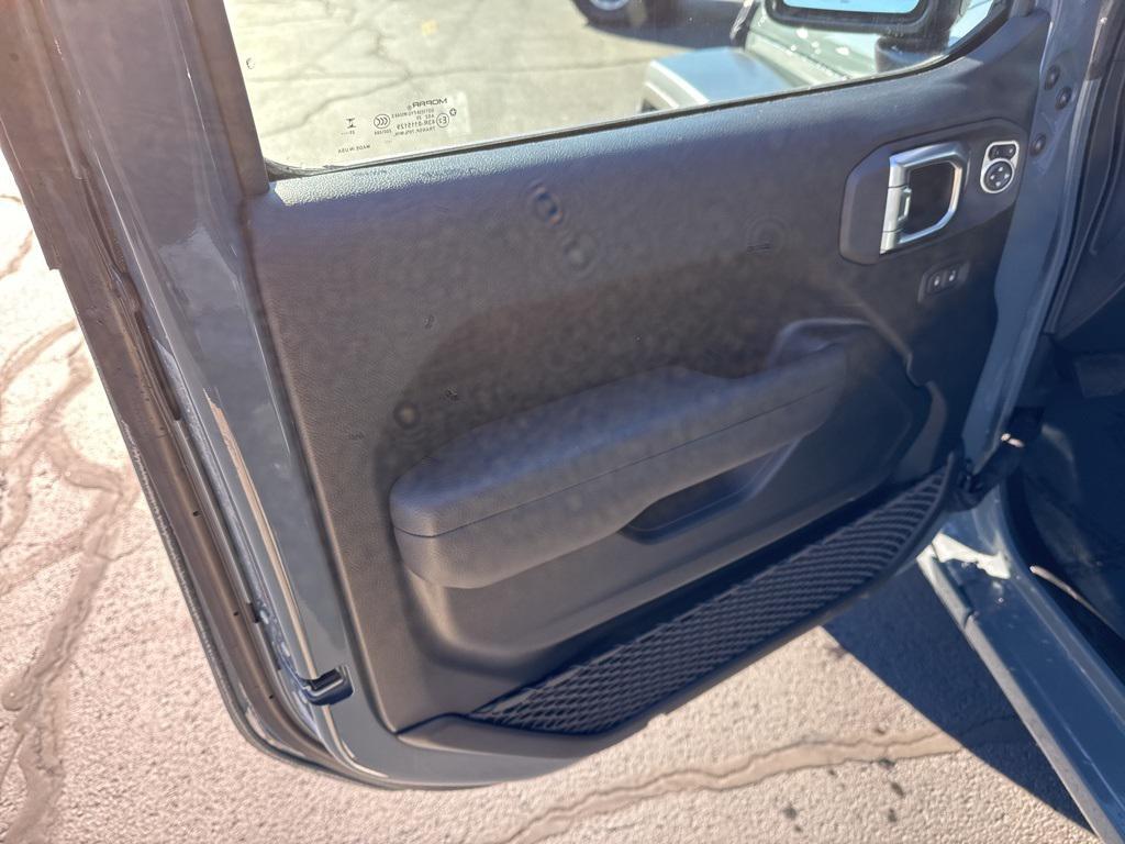 new 2026 Jeep Wrangler car, priced at $46,895