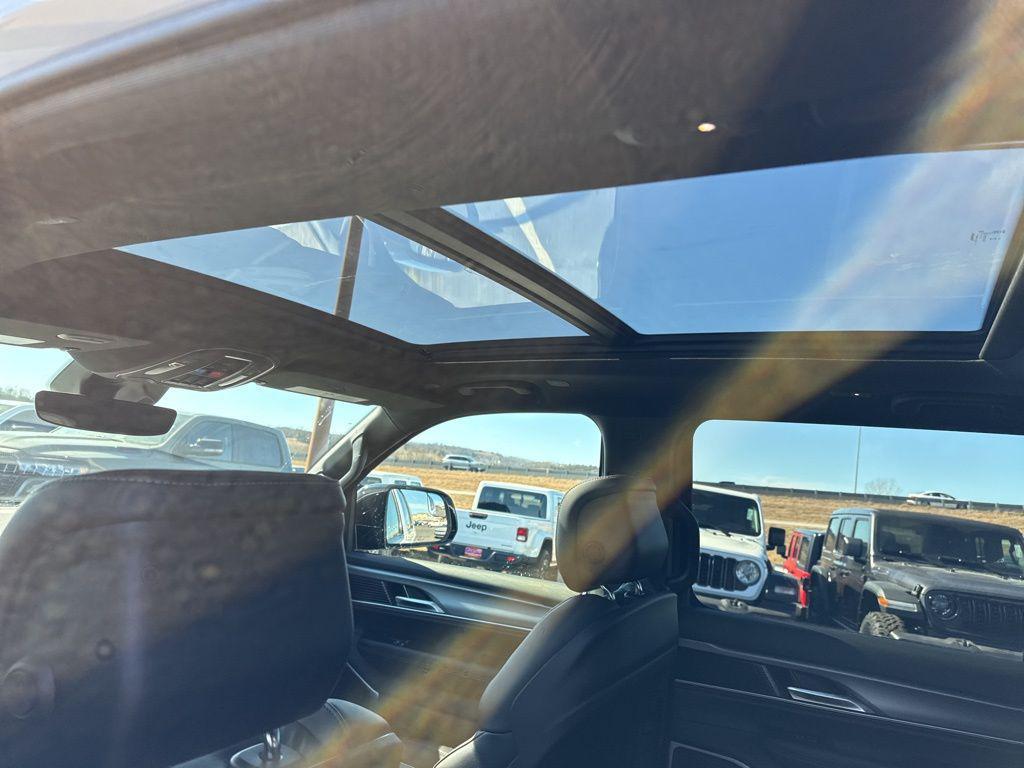 new 2026 Jeep Grand Wagoneer car, priced at $70,833