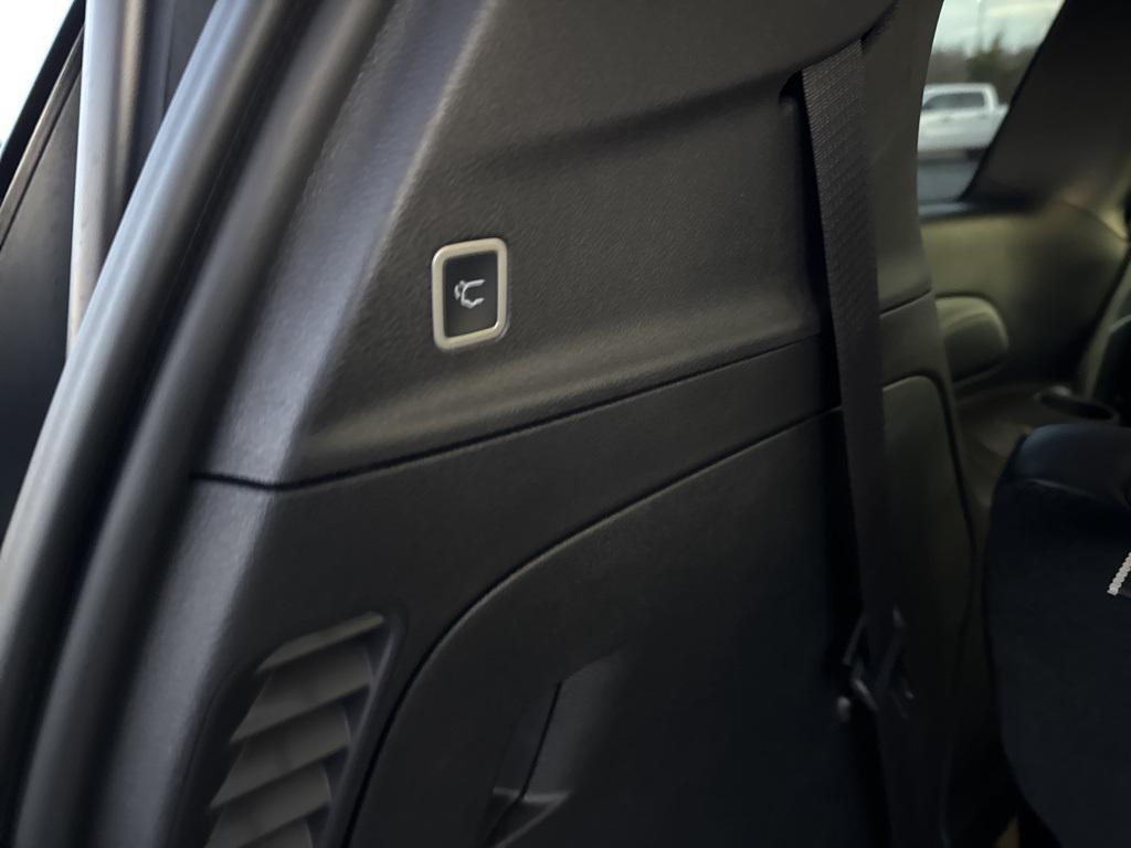 new 2026 Chrysler Pacifica car, priced at $45,165