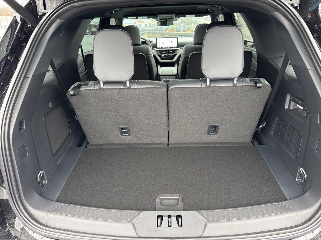 new 2026 Ford Explorer car, priced at $61,412