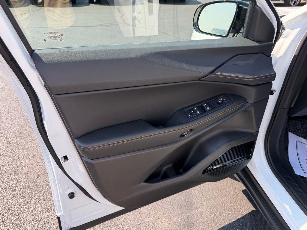 new 2026 Jeep Cherokee car, priced at $39,238