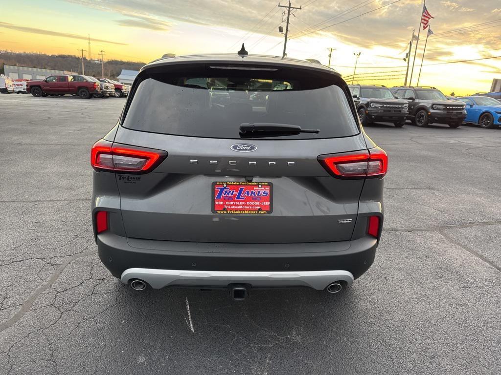 new 2026 Ford Escape PHEV car, priced at $38,844