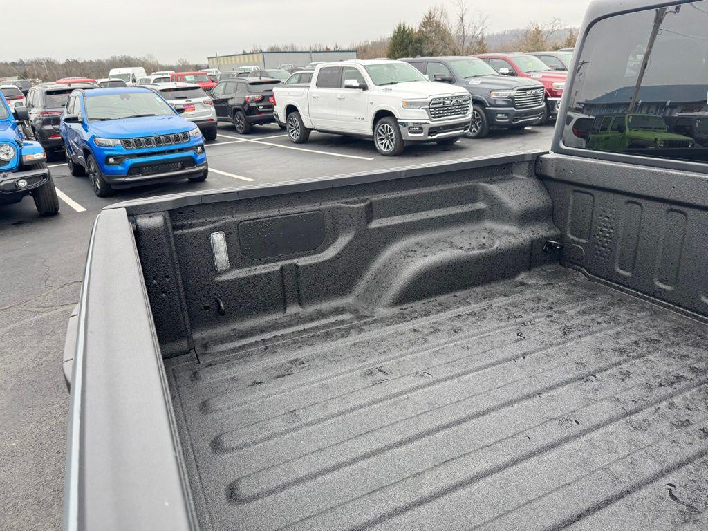 new 2026 Jeep Gladiator car, priced at $56,566