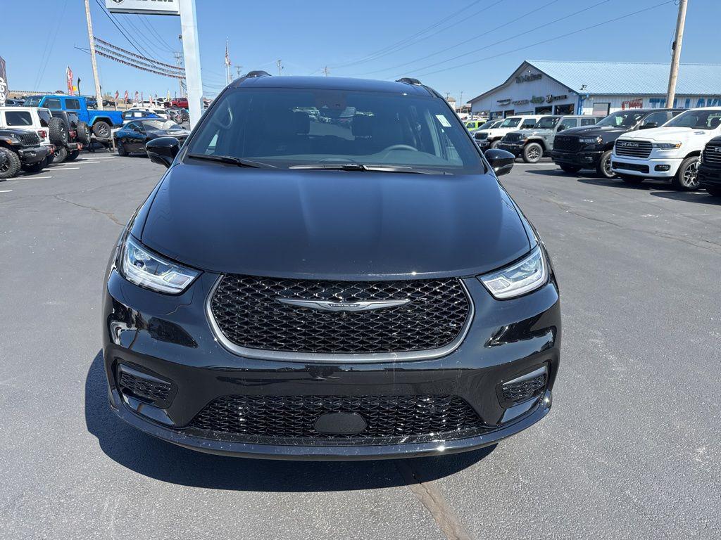 new 2026 Chrysler Pacifica car, priced at $50,405