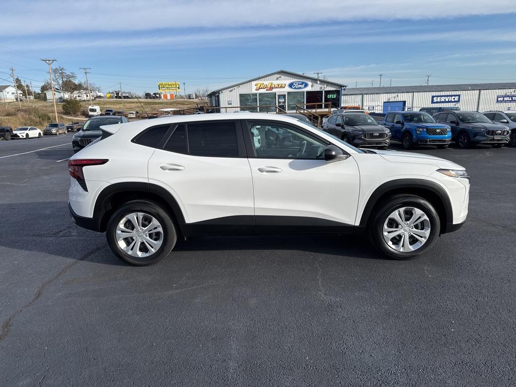 used 2025 Chevrolet Trax car, priced at $20,724