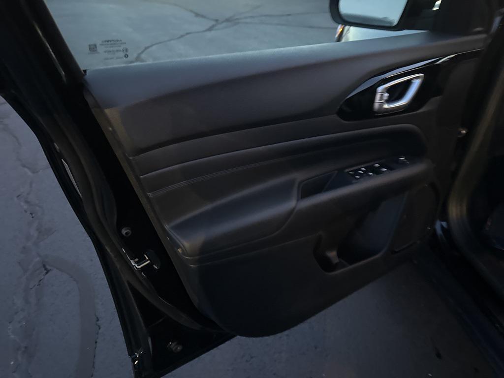 new 2026 Jeep Compass car, priced at $31,221