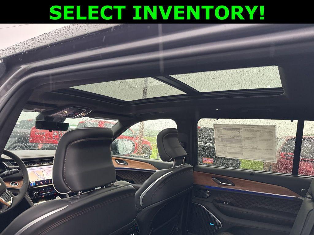 new 2025 Jeep Grand Cherokee L car, priced at $65,771