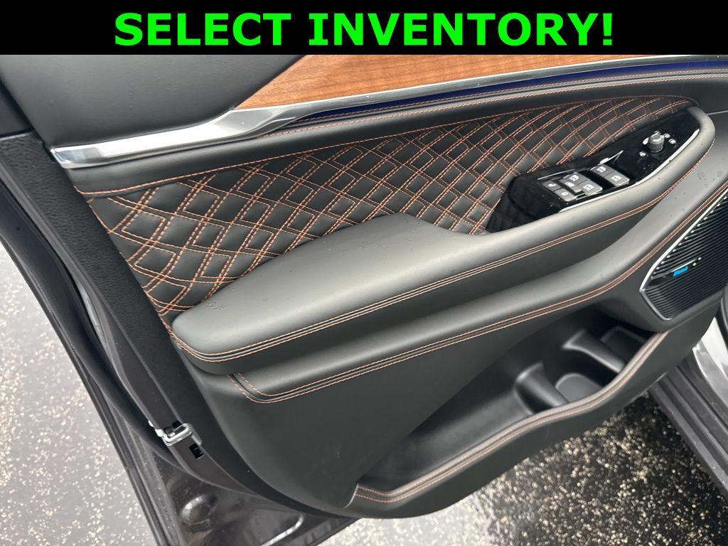 new 2025 Jeep Grand Cherokee L car, priced at $65,771