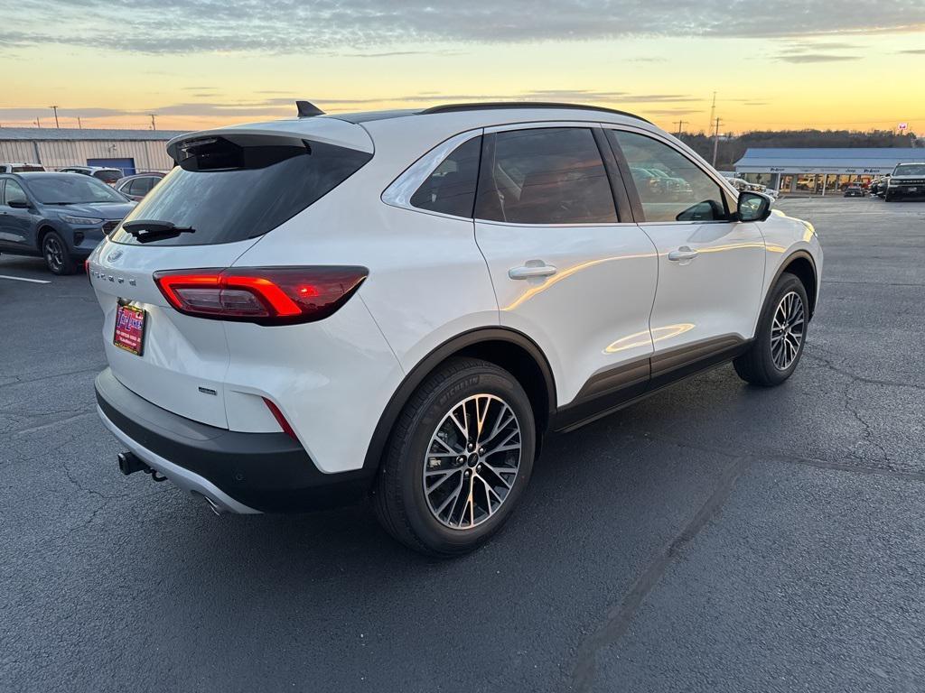 new 2026 Ford Escape PHEV car, priced at $40,375