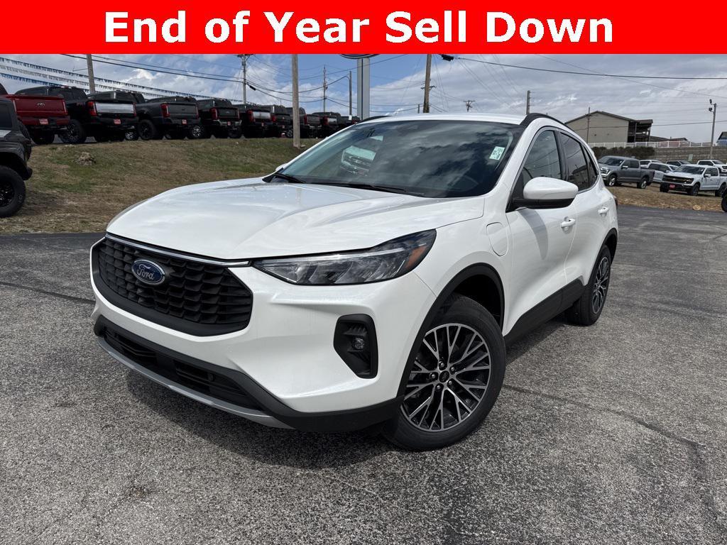 new 2025 Ford Escape PHEV car, priced at $37,016