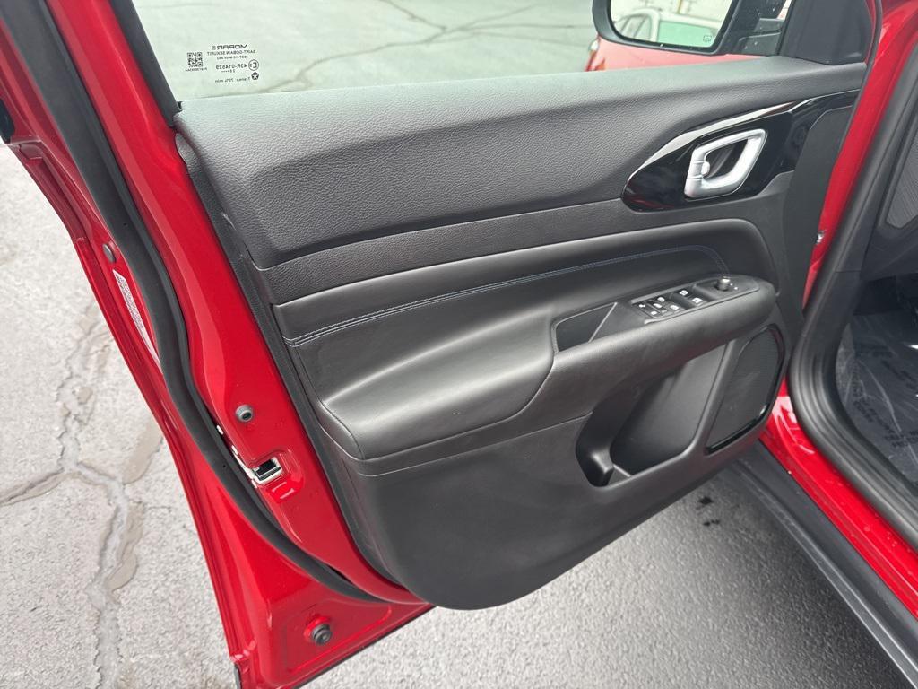 new 2026 Jeep Compass car, priced at $30,696