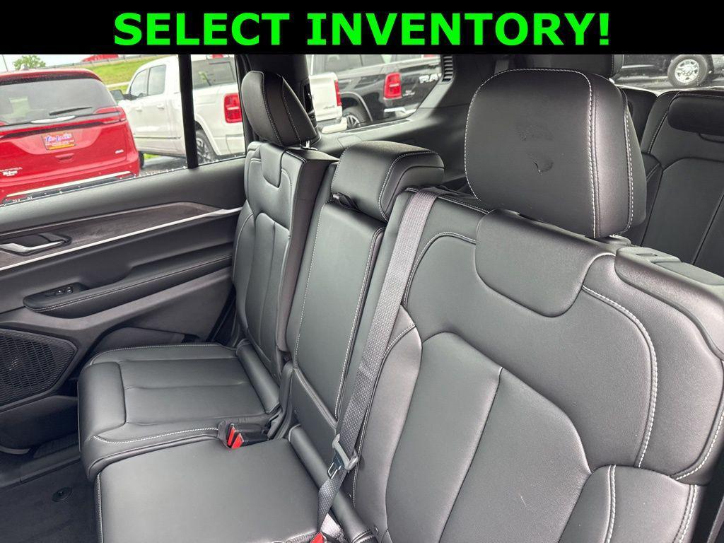 new 2025 Jeep Grand Cherokee L car, priced at $48,896