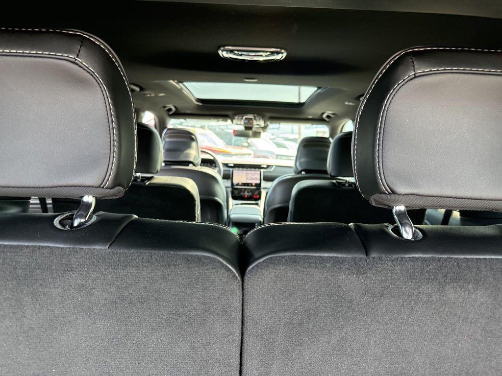 new 2024 Jeep Grand Cherokee L car, priced at $58,159