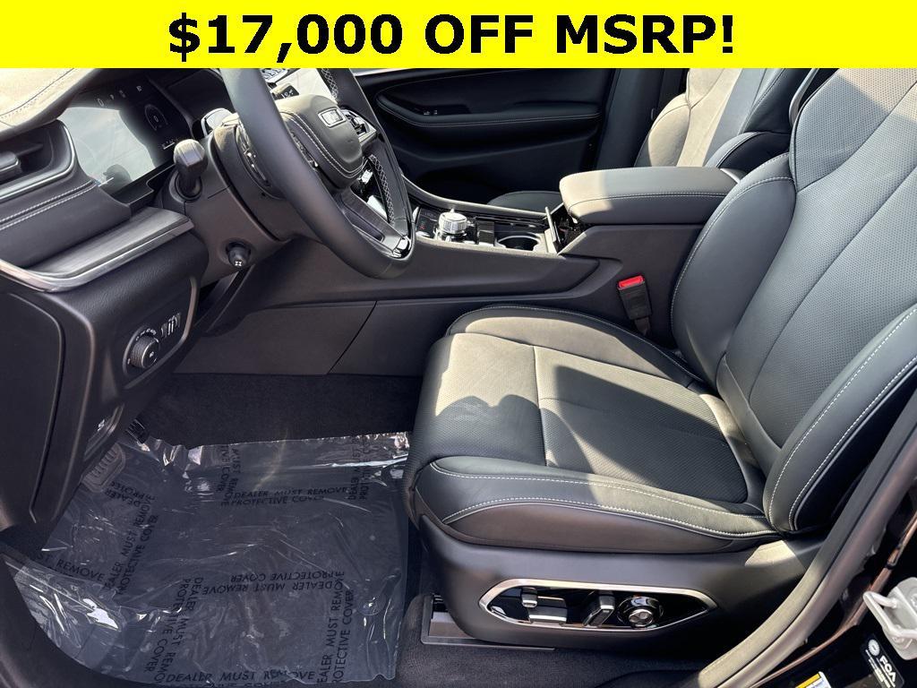 new 2024 Jeep Grand Cherokee L car, priced at $58,159