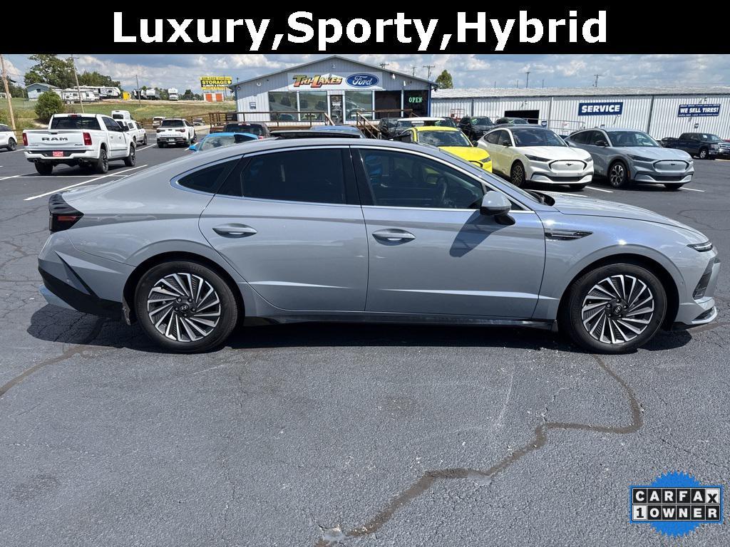 used 2025 Hyundai Sonata Hybrid car, priced at $30,424