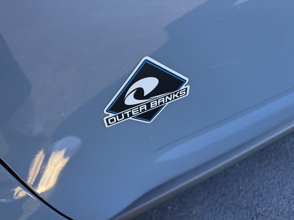 new 2025 Ford Bronco Sport car, priced at $38,066