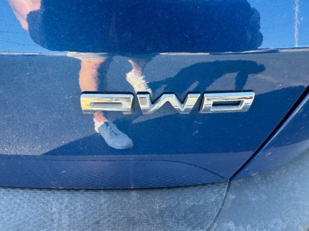 used 2022 Ford Escape car, priced at $22,987