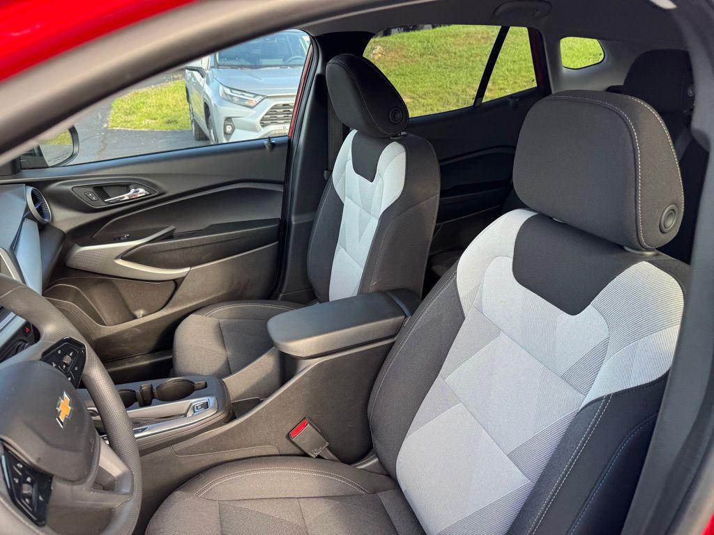 used 2026 Chevrolet Trax car, priced at $24,640