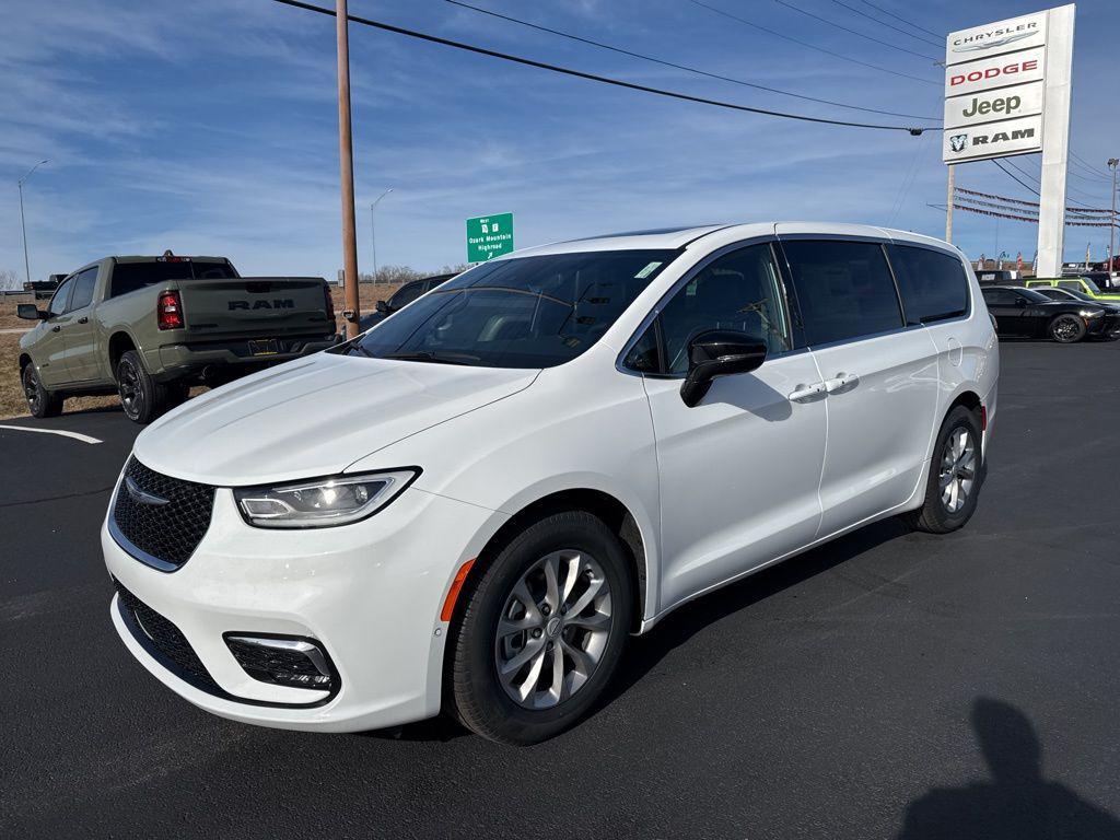 new 2026 Chrysler Pacifica car, priced at $51,455